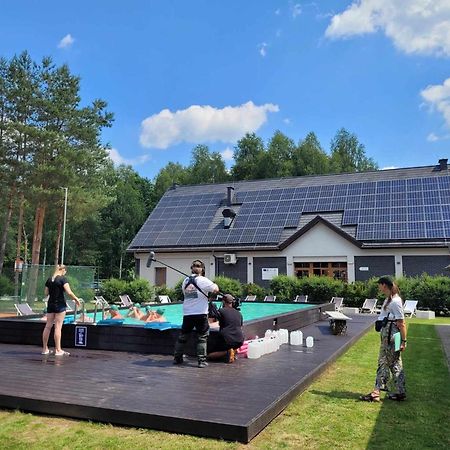 Osrodek Wypoczynkowy Lubu Dubu Hotel Dankow Ngoại thất bức ảnh