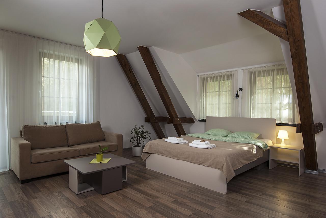 Osrodek Wypoczynkowy Lubu Dubu Hotel Dankow Ngoại thất bức ảnh